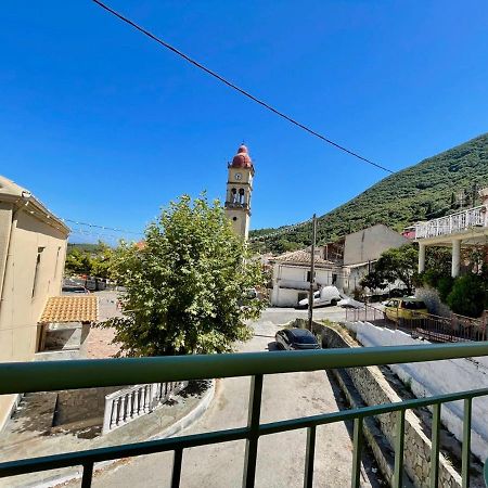 Ilianas Place Ágios Matthaíos المظهر الخارجي الصورة